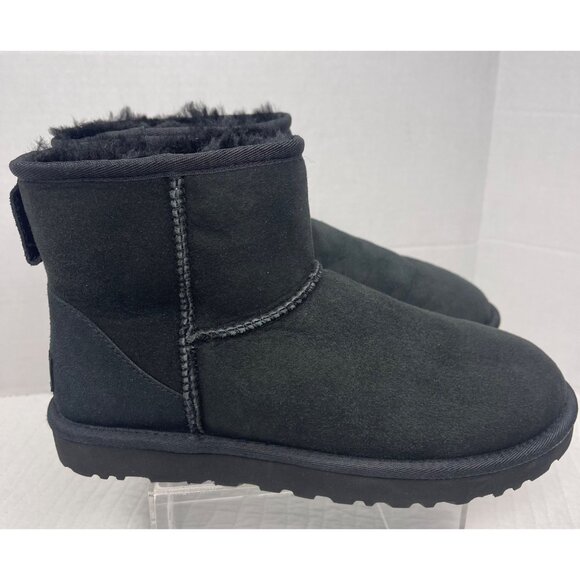 UGG Womens Classic Mini Genuine Black Shearling Suede Boots SZ 9 Winter - Picture 3 of 11